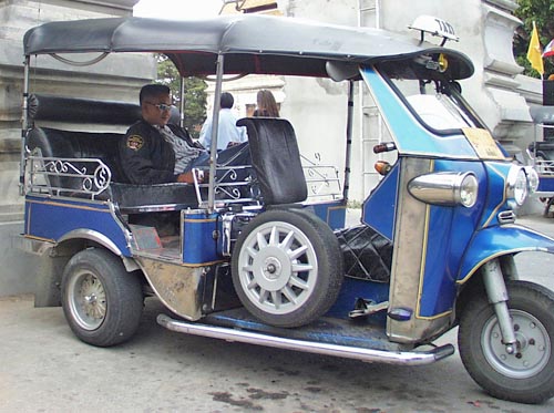 tuktuk