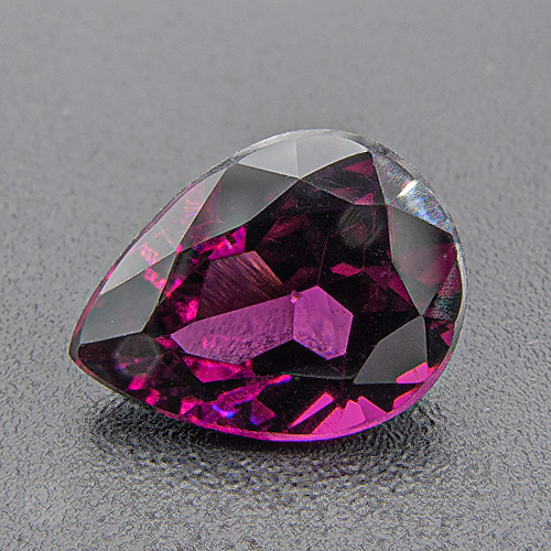 Rhodolite garnet from India. 2.6 Carat. Pear, very small inclusions