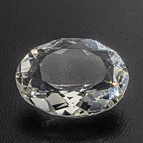 Scapolite from Tanzania. 3.05 Carat. Oval, eyeclean