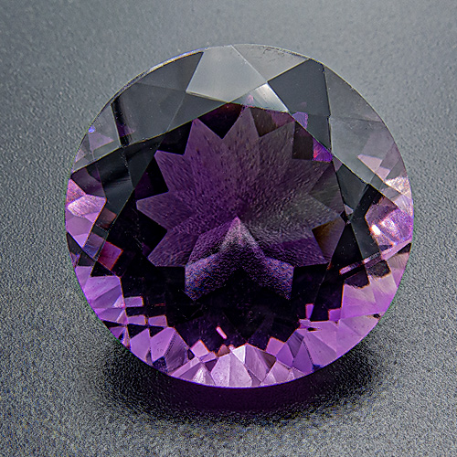 Amethyst from Zambia. 21.55 Carat. Round, very very small inclusions