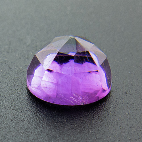 Amethyst from Brazil. 1 Piece. Rose, very small inclusions