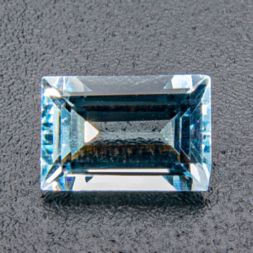 Aquamarine. 1 Piece. Baguette, very very small inclusions