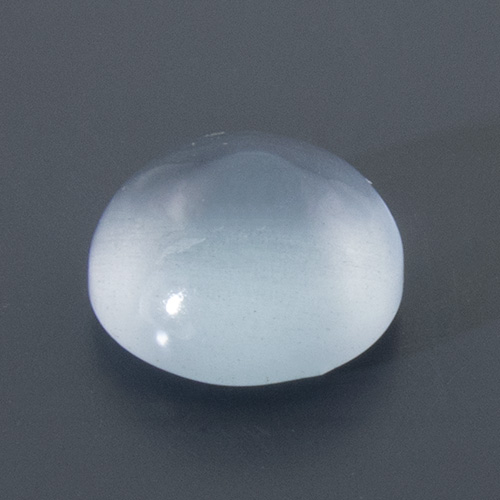 Aquamarine. 1 Piece. Cabochon Round, translucent