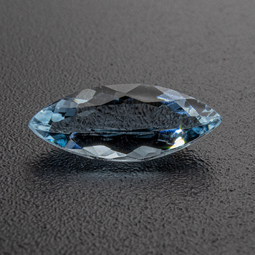 Aquamarine from Brazil. 0.42 Carat. Marquise (Navette), eyeclean