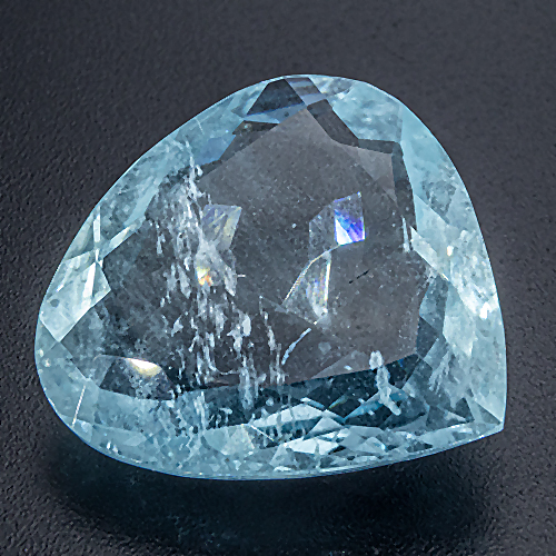 Aquamarine from Africa. 17.28 Carat. Very shallow cut, looks heavier (and much more expensive) than it is