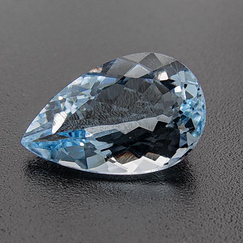 Aquamarine from Brazil. 2.01 Carat. Pear, very very small inclusions