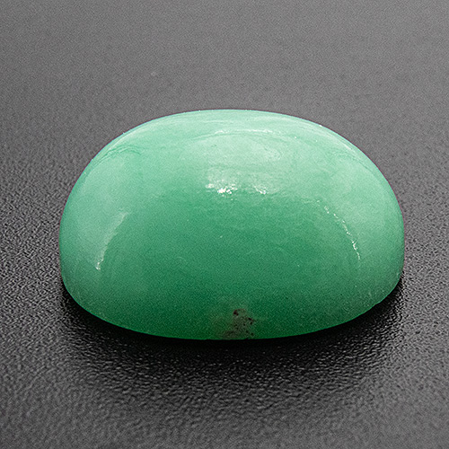 Chrysoprase from Brazil. 8.63 Carat. Cabochon Oval, opaque