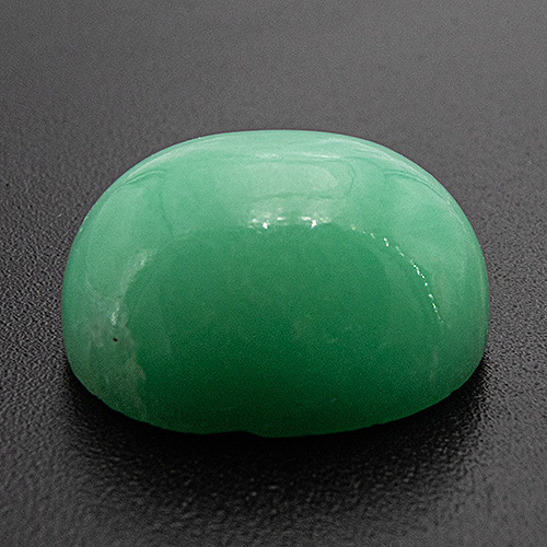Chrysoprase from Brazil. 9.65 Carat. Cabochon Oval, opaque