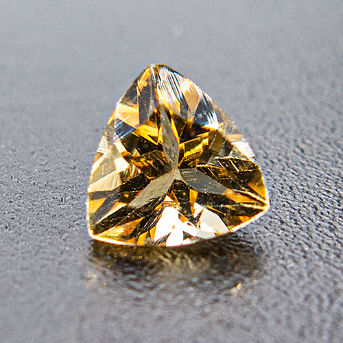 Citrine from Brazil. 1 Piece. Available in light yellow (as depicted) and Palmyra colour