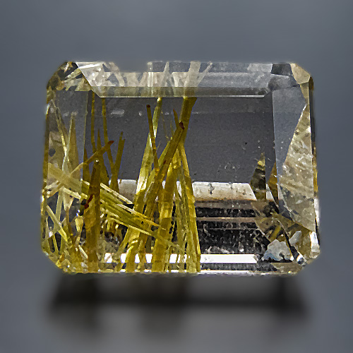 Rutilquarz aus Brasilien. 4,96 Karat. Smaragdschliff, sehr, sehr deutliche Einschlüsse