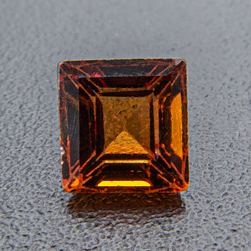 Hessonite Garnet from Sri Lanka. 1 Piece. Square, very very small inclusions