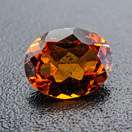 Hessonite Garnet from Sri Lanka. 0.4 Carat. Oval, very very small inclusions