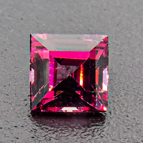 Rhodolite Garnet from India. 1 Piece. Square, very small inclusions