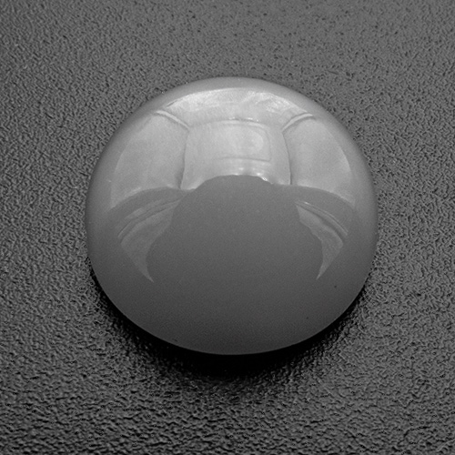 Moonstone from India. 1 Piece. Cabochon Round, semi-translucent