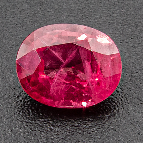 Ruby from Myanmar. 1 Piece. Oval, very, very distinct inclusions