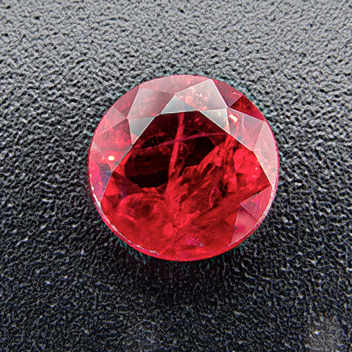 Ruby from Mozambique. 0.91 Carat. Round, very distinct inclusions