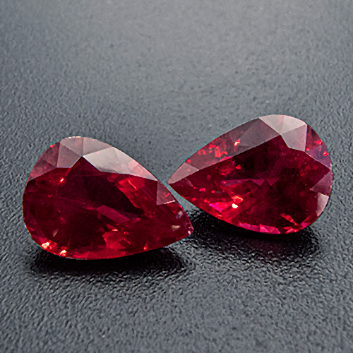 Ruby from Myanmar. 2.45 Carat. Very good colour, no bluish or pinkish tinge, well matched, vivid pair