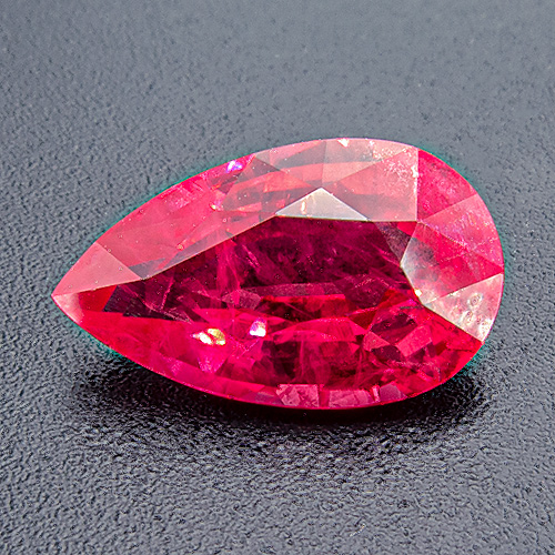 Ruby from Myanmar. 2.47 Carat. A true beauty! Very well cut, fine colour, vibrant.