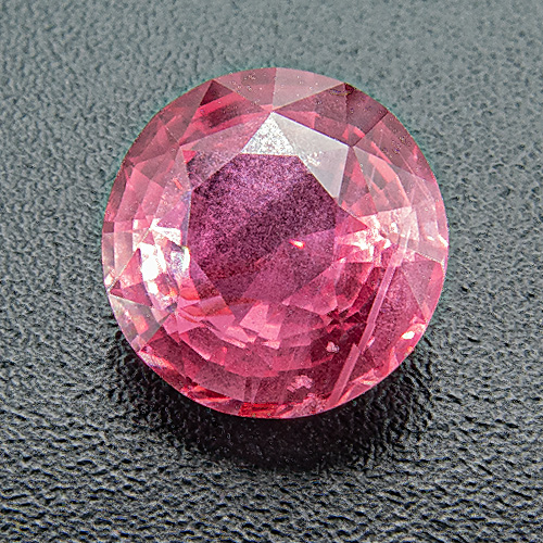 Ruby from Mozambique. 1.54 Carat. Comes with GIA certificate