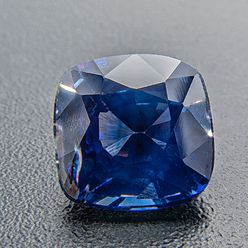 Sapphire from Madagascar. 1.41 Carat. Comes with GIA certificate