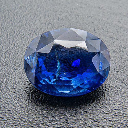 Sapphire from Madagascar. 1.13 Carat. Comes with GIA certificate