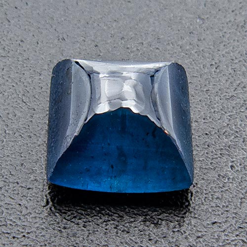 Sapphire from Thailand. 0.98 Carat. Cabochon Square, very distinct inclusions