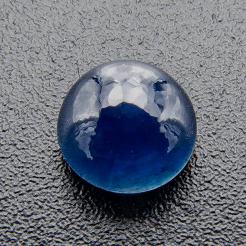 Sapphire from Madagascar. 1 Piece. Cabochon Round, translucent