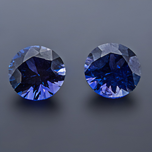 Violetter Saphir aus Tansania. 0,54 Karat. Exzellentes Pärchen