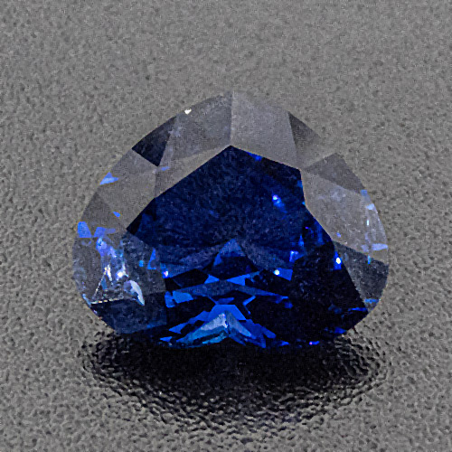 Sapphire from Sri Lanka. 1.47 Carat. Heart, distinct inclusions