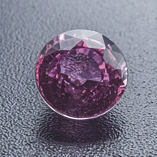 Pink Sapphire from Tanzania. 0.84 Carat. Round, very small inclusions