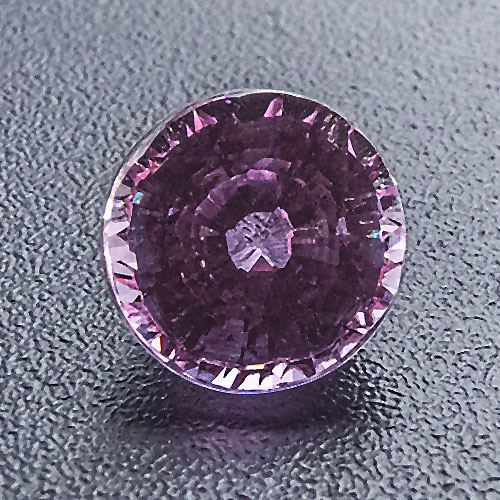 Pink Sapphire from Tanzania. 0.88 Carat. Round, very small inclusions