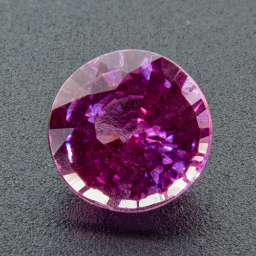 Pink Sapphire from Sri Lanka. 0.83 Carat. Round, small inclusions