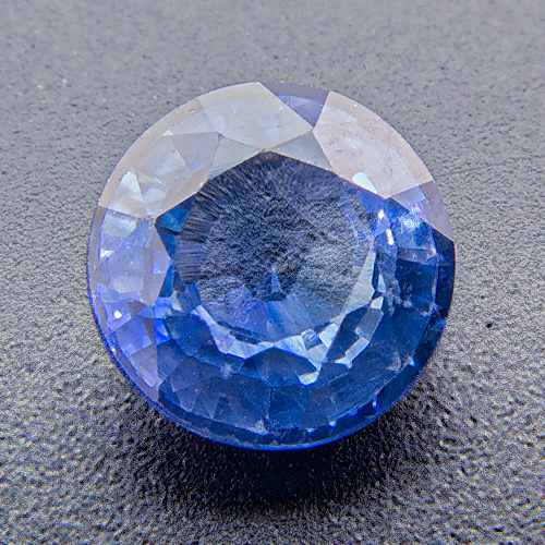 Sapphire from Sri Lanka. 0.88 Carat. Round, distinct inclusions