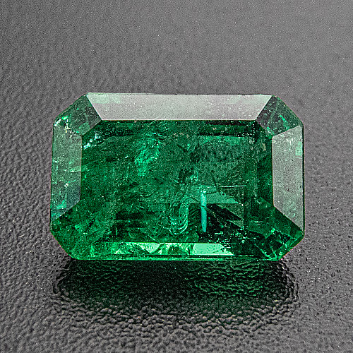 Emerald from Zambia. 1.22 Carat. Emerald Cut, small inclusions