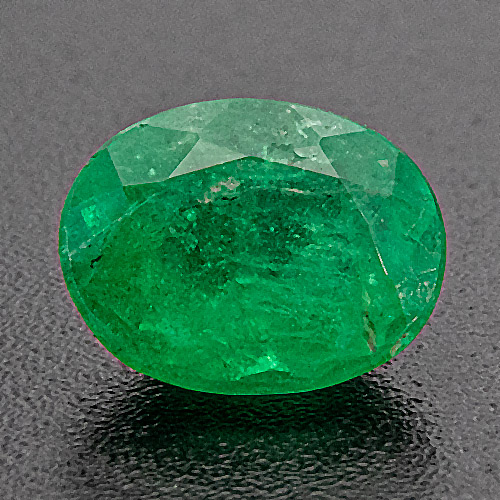 Emerald from Brazil. 0.89 Carat. Low clarity but very good colour and price