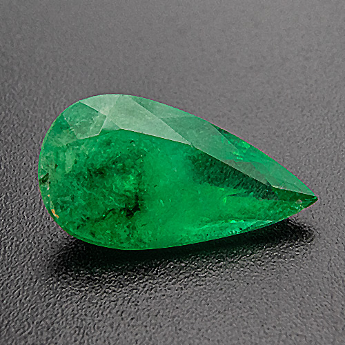 Emerald from Brazil. 2.59 Carat. Pear, very, very distinct inclusions