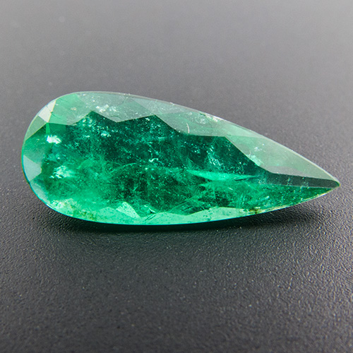 Emerald from Zambia. 1.92 Carat. Pear, very distinct inclusions