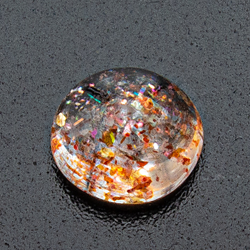 Sunstone (Aventurine Feldspar) from India. 1.14 Carat. Cabochon Round, very distinct inclusions