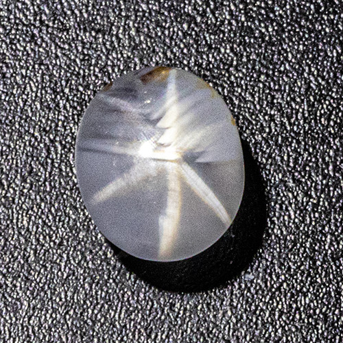 Star Sapphire from Sri Lanka. 1.57 Carat. Cabochon Oval, translucent