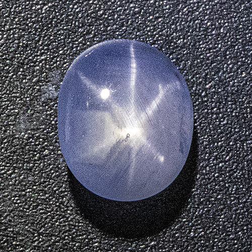 Star Sapphire from Sri Lanka. 2.14 Carat. Cabochon Oval, translucent