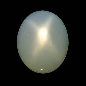 Star Moonstone from India. 17.27 Carat. Cabochon Oval, translucent