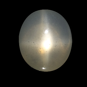 Star Moonstone from India. 17.46 Carat. Cabochon Oval, translucent