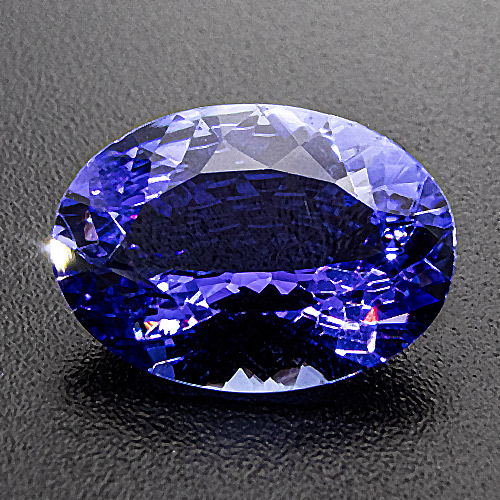 Tanzanite from Tanzania. 2.55 Carat. Oval, very very small inclusions