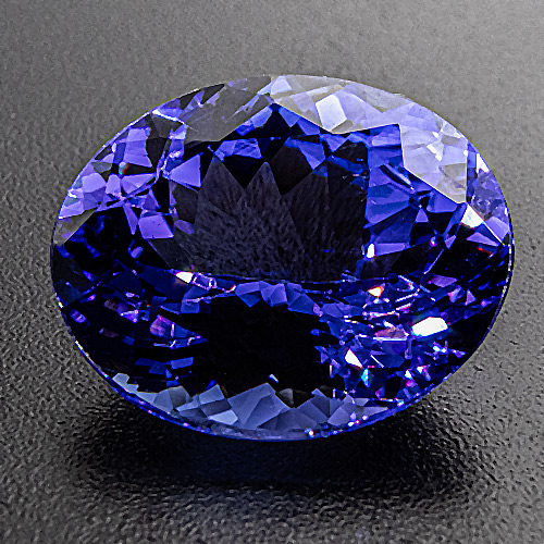 Tanzanite from Tanzania. 4.97 Carat. Fine colour, well cut - one of our best
