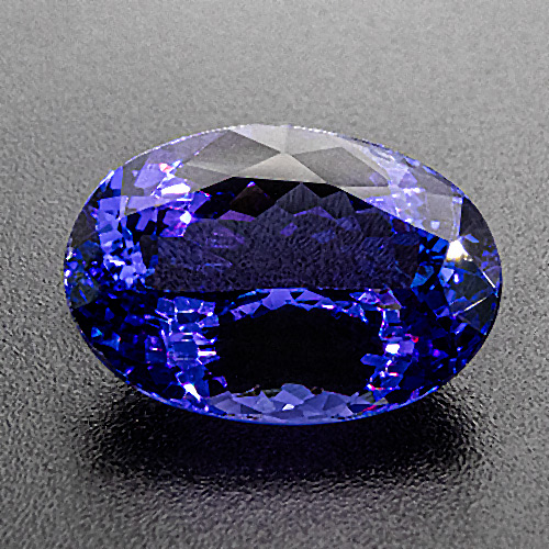 Tanzanite from Tanzania. 6.28 Carat. Very good colour and cut. Minute cavity at girdle, hardly visible to the naked eye. A beauty!