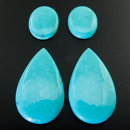 Turquoise from United States. 32.41 Carat. 27x16mm & 16x12mm