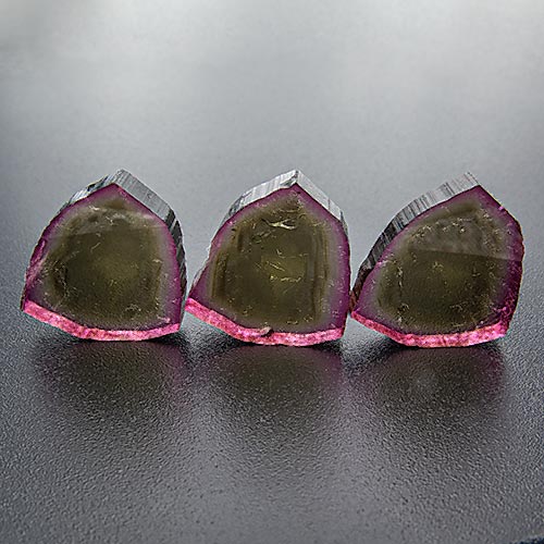 Tourmaline from Brazil. 1 UNIT&#160;PHOTO&#160;5. 3pcs, total weight 2.94g, only sold as set