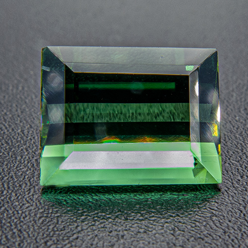 Tourmaline (Verdelite) from Congo. 1.89 Carat. Baguette, very very small inclusions