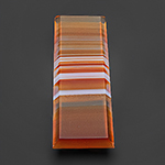 orange und weiß gestreifter Karneol